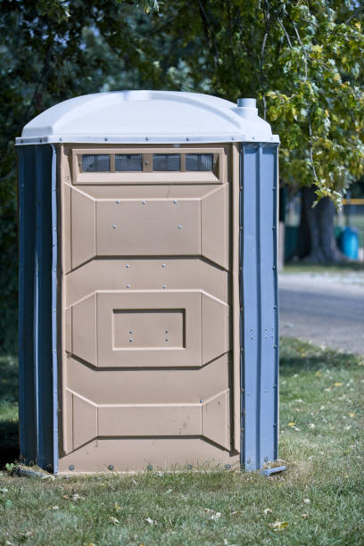 Best Porta potty delivery and setup  in Washington, NC